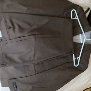 Tommy Hilfiger 42 R jacket/pants R38 W32 brand new